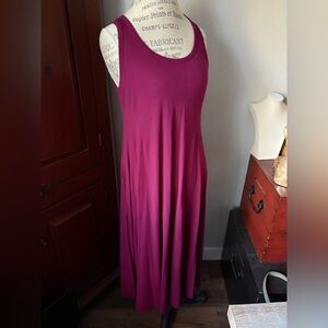 Petite Small Soft Surroundings Magenta Maxi Dress with Pockets